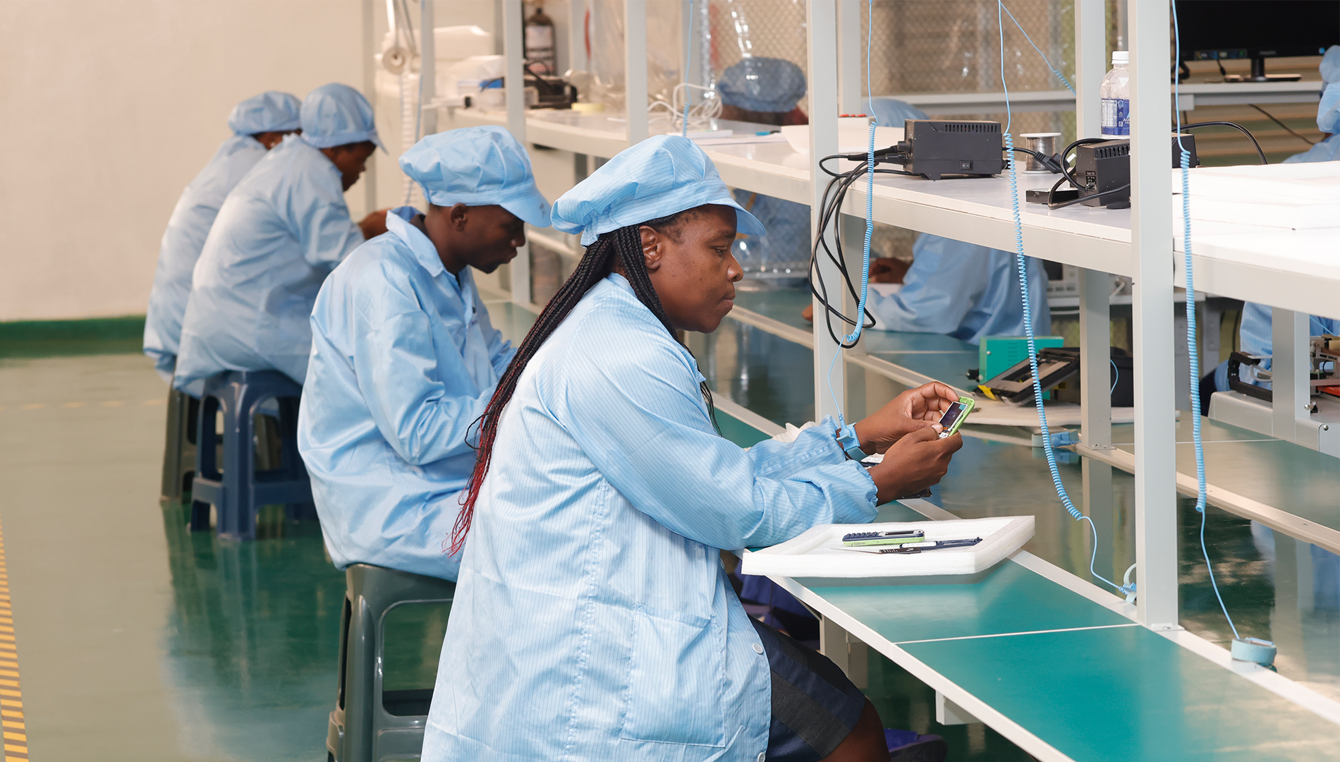 Palpo device assembly line